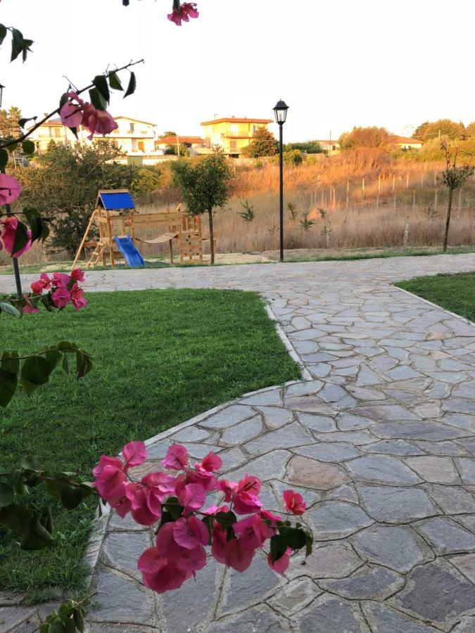 Agriturismo "Lo Zafferano" Aprilia Luaran gambar
